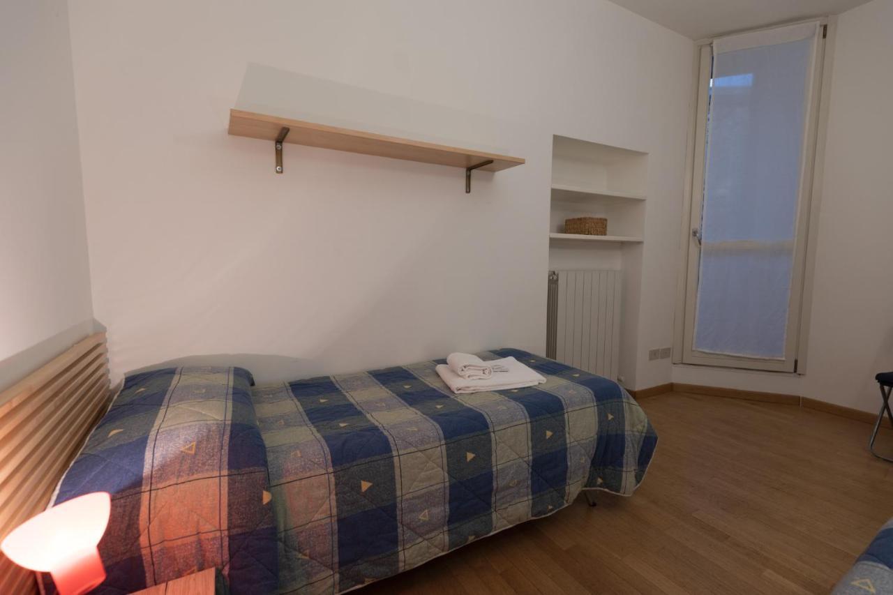 Casa Piazza Del Porto Βίλα Lovere Εξωτερικό φωτογραφία