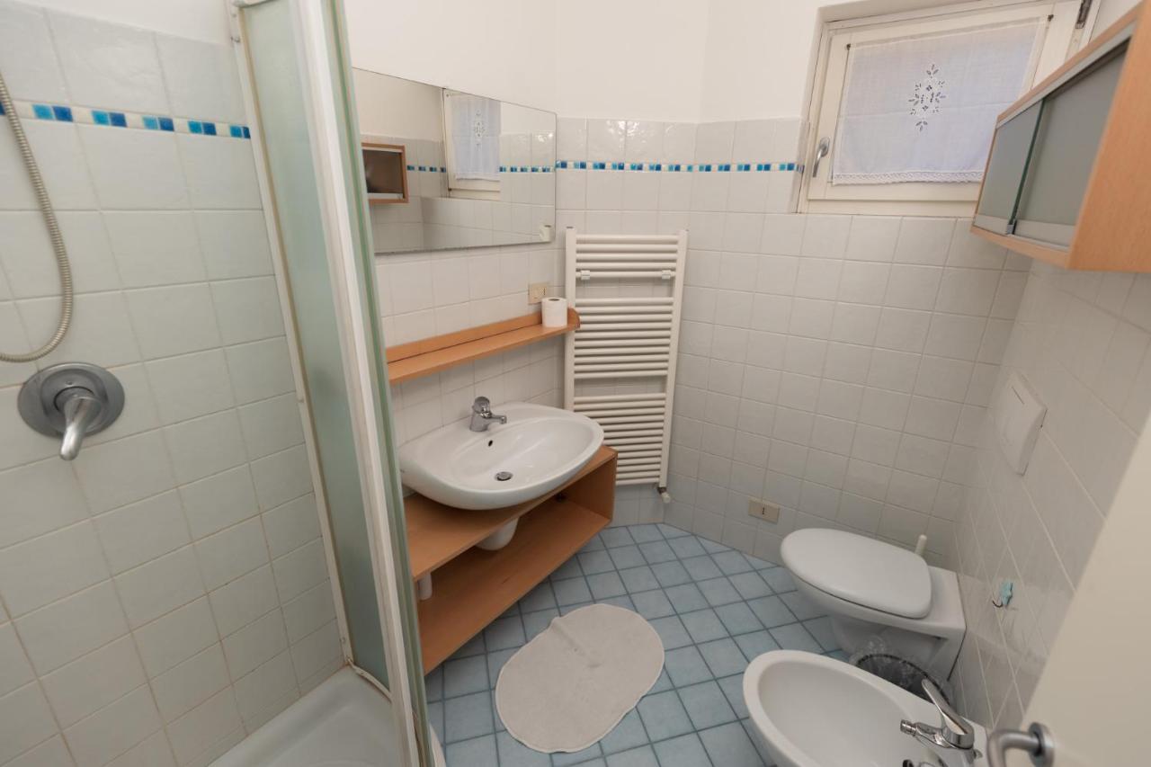 Casa Piazza Del Porto Βίλα Lovere Εξωτερικό φωτογραφία